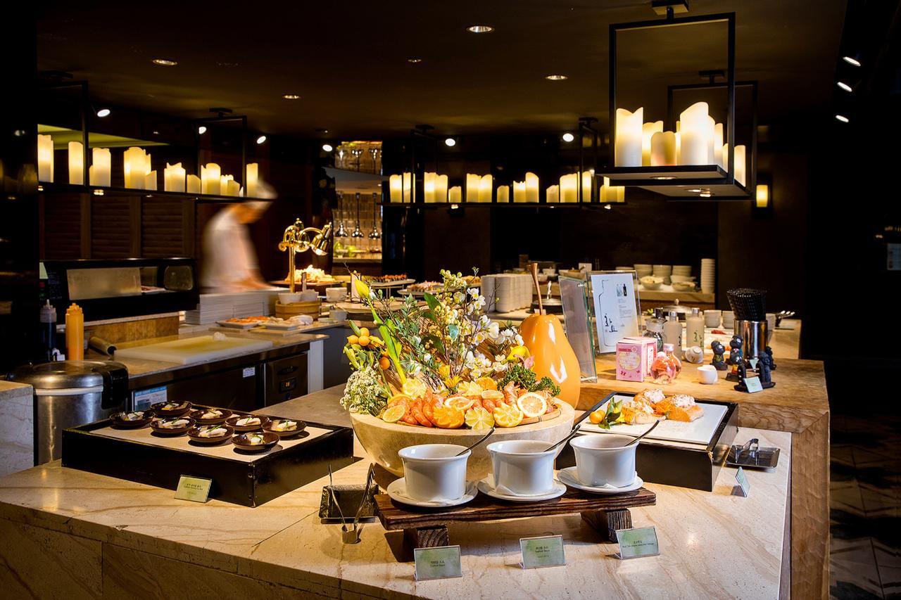 Kensington Jeju Hotel Екстериор снимка The buffet at the hotel
