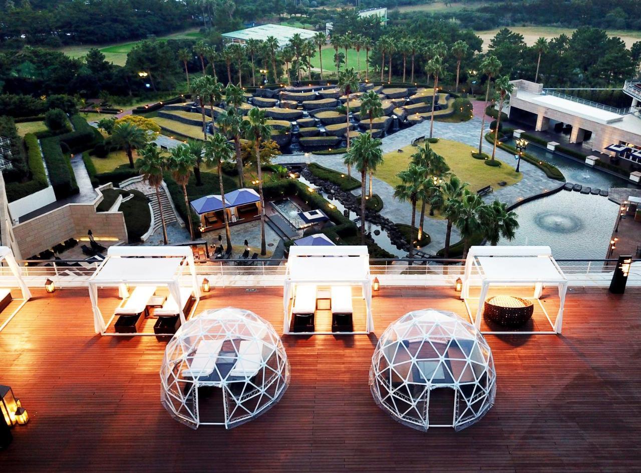 Kensington Jeju Hotel Екстериор снимка The Dome at I&Tee Country Club